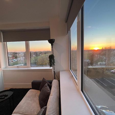Aeropartment & Aerotel, London Heathrow Airport, Terminal 4, Ev Stations & Cheap Parking On Site! Hillingdon Extérieur photo