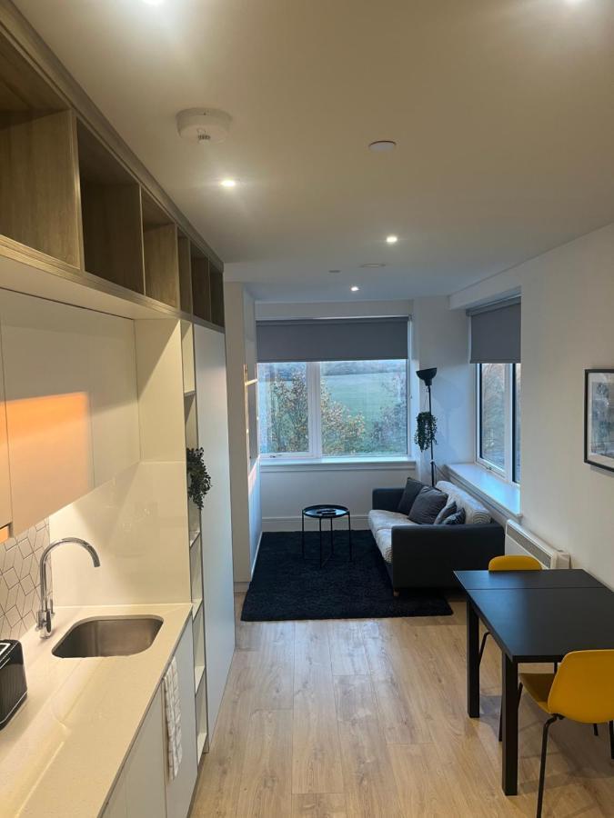 Aeropartment & Aerotel, London Heathrow Airport, Terminal 4, Ev Stations & Cheap Parking On Site! Hillingdon Extérieur photo