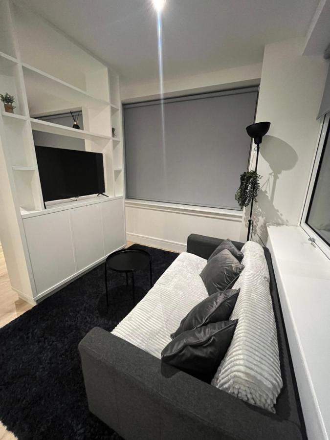 Aeropartment & Aerotel, London Heathrow Airport, Terminal 4, Ev Stations & Cheap Parking On Site! Hillingdon Extérieur photo