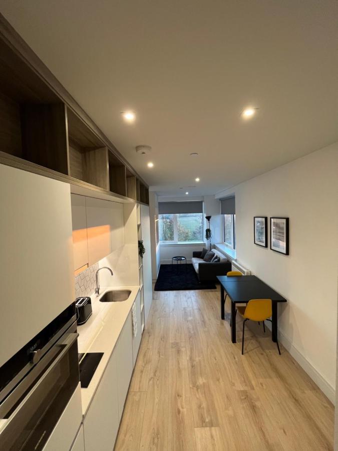Aeropartment & Aerotel, London Heathrow Airport, Terminal 4, Ev Stations & Cheap Parking On Site! Hillingdon Extérieur photo