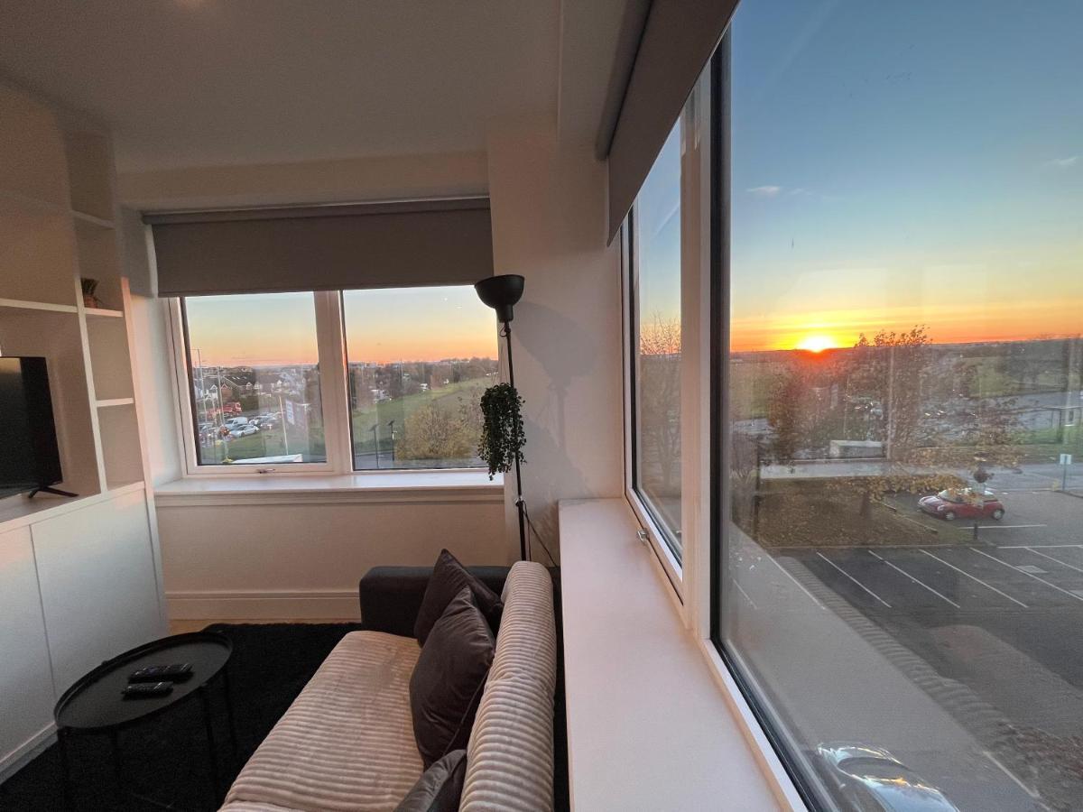 Aeropartment & Aerotel, London Heathrow Airport, Terminal 4, Ev Stations & Cheap Parking On Site! Hillingdon Extérieur photo